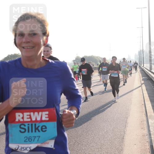 03.10.2025 - Köhlbrandbrückenlauf Fabian Wolf http://msf.ph/oto/9000731 03.10.2025 09:17:18 Position 3 2677 meine-sportfotos.de