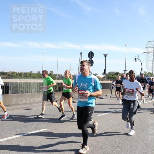 03.10.2025 - Köhlbrandbrückenlauf Julia Fischer http://msf.ph/oto/9000739 03.10.2025 12:15:55 Position 3 6534, 4351 meine-sportfotos.de