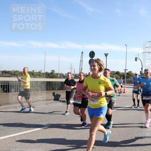 03.10.2025 - Köhlbrandbrückenlauf Julia Fischer http://msf.ph/oto/9000803 03.10.2025 12:16:03 Position 3  meine-sportfotos.de