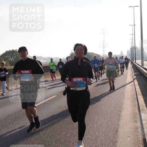 03.10.2025 - Köhlbrandbrückenlauf Fabian Wolf http://msf.ph/oto/9000842 03.10.2025 09:17:20 Position 3 1403, 196 meine-sportfotos.de