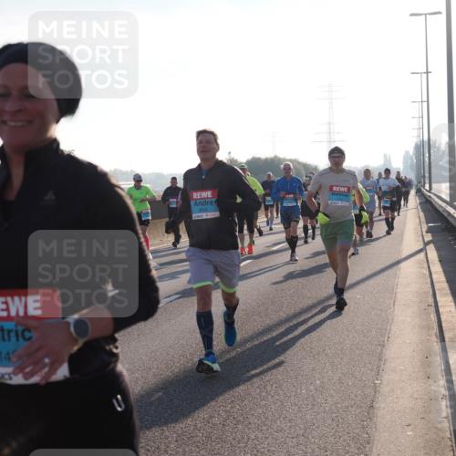 03.10.2025 - Köhlbrandbrückenlauf Fabian Wolf http://msf.ph/oto/9000880 03.10.2025 09:17:21 Position 3 145, 3656 meine-sportfotos.de