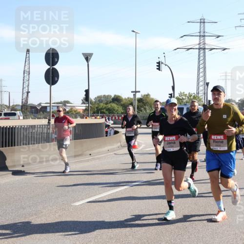 03.10.2025 - Köhlbrandbrückenlauf Julia Fischer http://msf.ph/oto/9000887 03.10.2025 12:16:23 Position 3 4794, 4806 meine-sportfotos.de