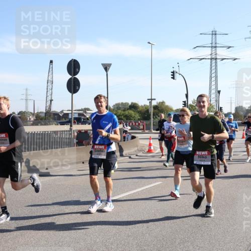 03.10.2025 - Köhlbrandbrückenlauf Julia Fischer http://msf.ph/oto/9000928 03.10.2025 12:16:27 Position 3 4191, 4614 meine-sportfotos.de