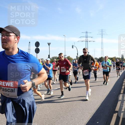 03.10.2025 - Köhlbrandbrückenlauf Julia Fischer http://msf.ph/oto/9000962 03.10.2025 12:16:31 Position 3 6034 meine-sportfotos.de