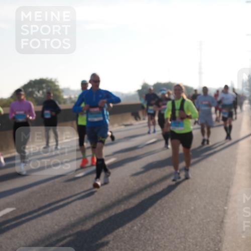 03.10.2025 - Köhlbrandbrückenlauf Fabian Wolf http://msf.ph/oto/9001052 03.10.2025 09:17:24 Position 3  meine-sportfotos.de