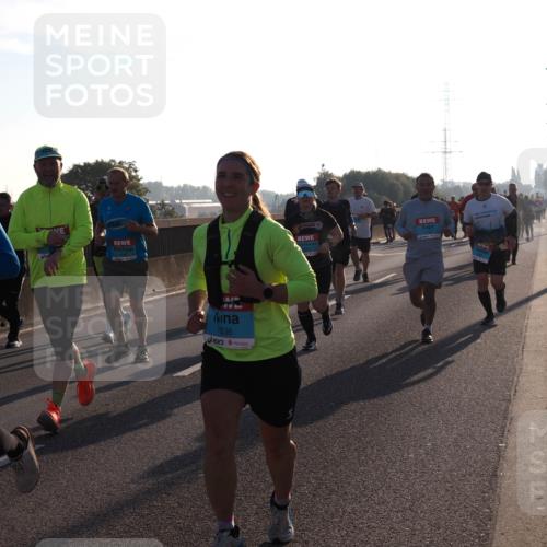03.10.2025 - Köhlbrandbrückenlauf Fabian Wolf http://msf.ph/oto/9001102 03.10.2025 09:17:26 Position 3 1302, 127, 1836 meine-sportfotos.de