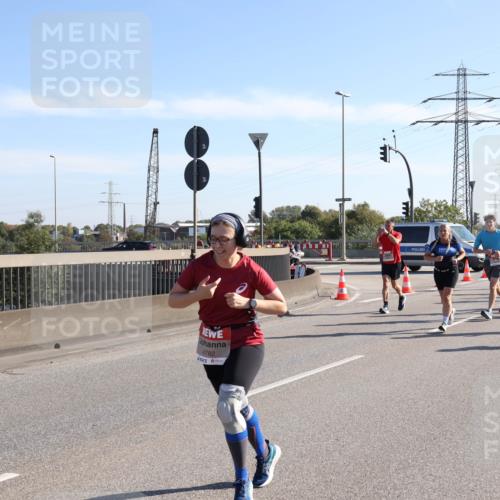 03.10.2025 - Köhlbrandbrückenlauf Julia Fischer http://msf.ph/oto/9001105 03.10.2025 12:16:48 Position 3 4782 meine-sportfotos.de
