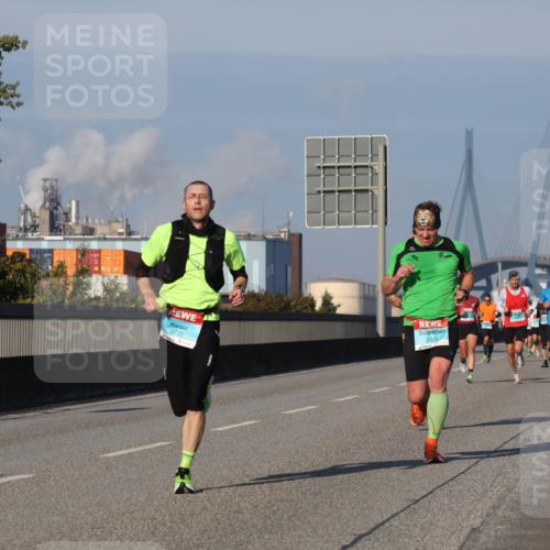 03.10.2025 - Köhlbrandbrückenlauf Luisa Fischer http://msf.ph/oto/9001159 03.10.2025 10:43:09 Position 3 3720, 2703 meine-sportfotos.de