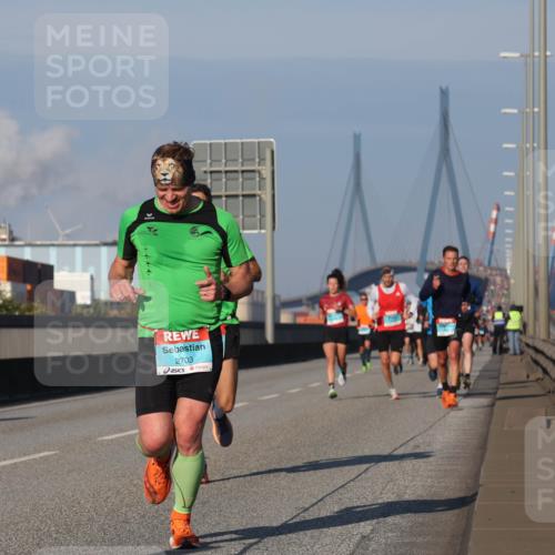03.10.2025 - Köhlbrandbrückenlauf Luisa Fischer http://msf.ph/oto/9001204 03.10.2025 10:43:11 Position 3 2703 meine-sportfotos.de