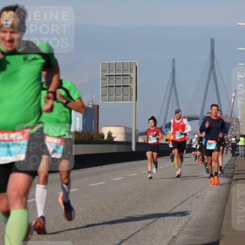 03.10.2025 - Köhlbrandbrückenlauf Luisa Fischer http://msf.ph/oto/9001221 03.10.2025 10:43:12 Position 3  meine-sportfotos.de