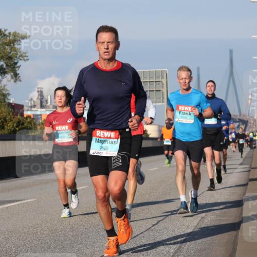 03.10.2025 - Köhlbrandbrückenlauf Luisa Fischer http://msf.ph/oto/9001339 03.10.2025 10:43:19 Position 3 3376, 3628, 1030 meine-sportfotos.de