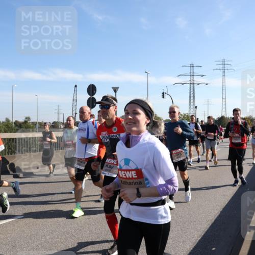 03.10.2025 - Köhlbrandbrückenlauf Julia Fischer http://msf.ph/oto/9001359 03.10.2025 12:17:22 Position 3 6428 meine-sportfotos.de