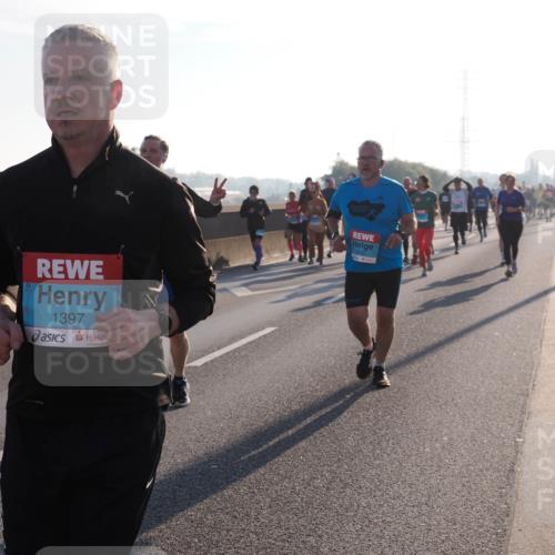 03.10.2025 - Köhlbrandbrückenlauf Fabian Wolf http://msf.ph/oto/9001393 03.10.2025 09:17:33 Position 3 1397, 1642 meine-sportfotos.de