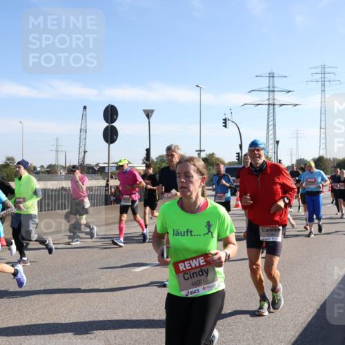 03.10.2025 - Köhlbrandbrückenlauf Julia Fischer http://msf.ph/oto/9001433 03.10.2025 12:17:30 Position 3 4620, 4704 meine-sportfotos.de