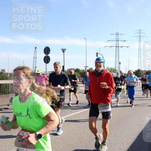 03.10.2025 - Köhlbrandbrückenlauf Julia Fischer http://msf.ph/oto/9001438 03.10.2025 12:17:31 Position 3 4620, 4704 meine-sportfotos.de