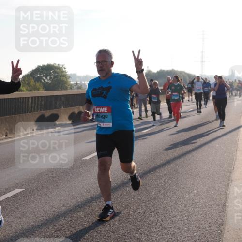 03.10.2025 - Köhlbrandbrückenlauf Fabian Wolf http://msf.ph/oto/9001441 03.10.2025 09:17:34 Position 3 1660, 1642 meine-sportfotos.de