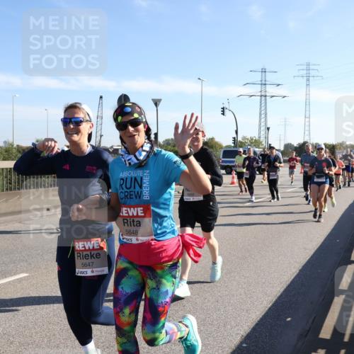 03.10.2025 - Köhlbrandbrückenlauf Julia Fischer http://msf.ph/oto/9001655 03.10.2025 12:18:00 Position 3 5647, 5648, 5650 meine-sportfotos.de
