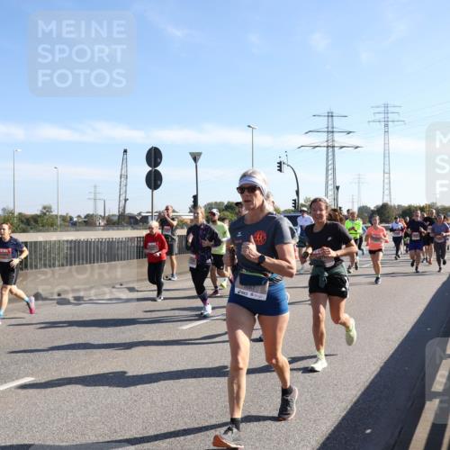 03.10.2025 - Köhlbrandbrückenlauf Julia Fischer http://msf.ph/oto/9001669 03.10.2025 12:18:02 Position 3 5667 meine-sportfotos.de