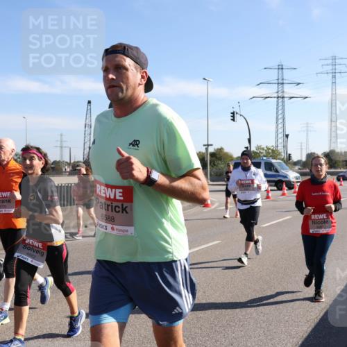 03.10.2025 - Köhlbrandbrückenlauf Julia Fischer http://msf.ph/oto/9001760 03.10.2025 12:18:16 Position 3 4796, 4682, 6588 meine-sportfotos.de