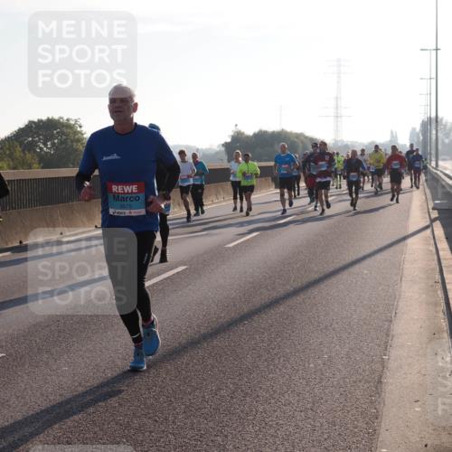 03.10.2025 - Köhlbrandbrückenlauf Fabian Wolf http://msf.ph/oto/9001763 03.10.2025 09:17:42 Position 3 1413, 3679 meine-sportfotos.de
