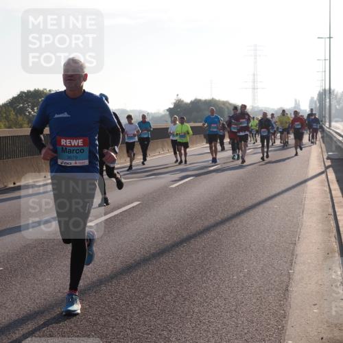 03.10.2025 - Köhlbrandbrückenlauf Fabian Wolf http://msf.ph/oto/9001773 03.10.2025 09:17:42 Position 3 3679 meine-sportfotos.de