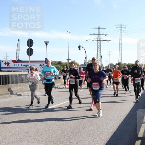 03.10.2025 - Köhlbrandbrückenlauf Julia Fischer http://msf.ph/oto/9001783 03.10.2025 12:18:27 Position 3  meine-sportfotos.de