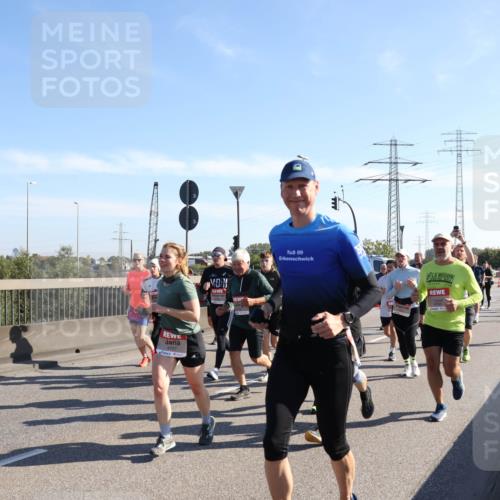 03.10.2025 - Köhlbrandbrückenlauf Julia Fischer http://msf.ph/oto/9001832 03.10.2025 12:18:40 Position 3 09, 6791 meine-sportfotos.de