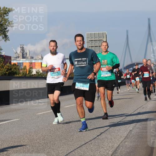 03.10.2025 - Köhlbrandbrückenlauf Luisa Fischer http://msf.ph/oto/9001910 03.10.2025 10:43:50 Position 3 1036, 2024, 44, 1860, 3185, 3223 meine-sportfotos.de