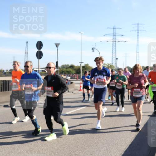 03.10.2025 - Köhlbrandbrückenlauf Julia Fischer http://msf.ph/oto/9001997 03.10.2025 12:19:07 Position 3  meine-sportfotos.de