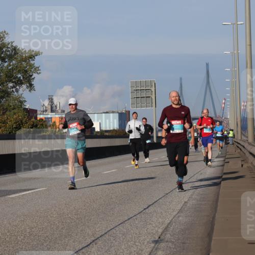 03.10.2025 - Köhlbrandbrückenlauf Luisa Fischer http://msf.ph/oto/9002005 03.10.2025 10:43:55 Position 3  meine-sportfotos.de