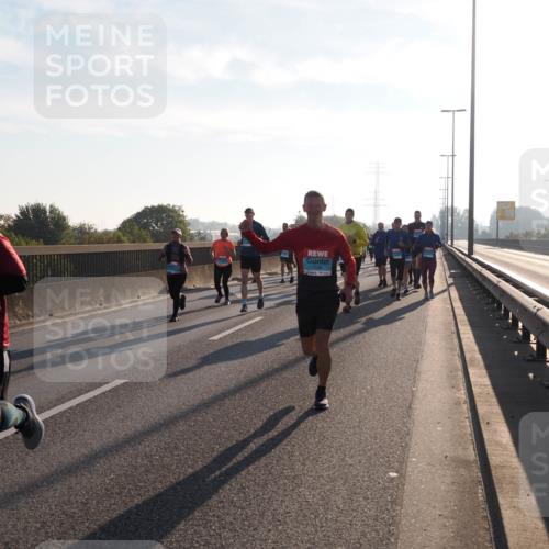 03.10.2025 - Köhlbrandbrückenlauf Fabian Wolf http://msf.ph/oto/9002076 03.10.2025 09:17:50 Position 3 1808 meine-sportfotos.de