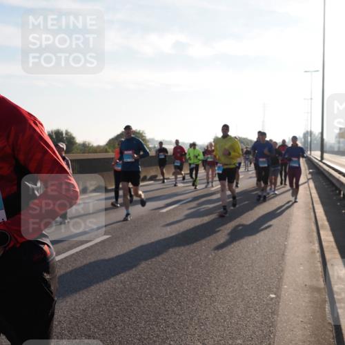 03.10.2025 - Köhlbrandbrückenlauf Fabian Wolf http://msf.ph/oto/9002137 03.10.2025 09:17:52 Position 3 1038 meine-sportfotos.de