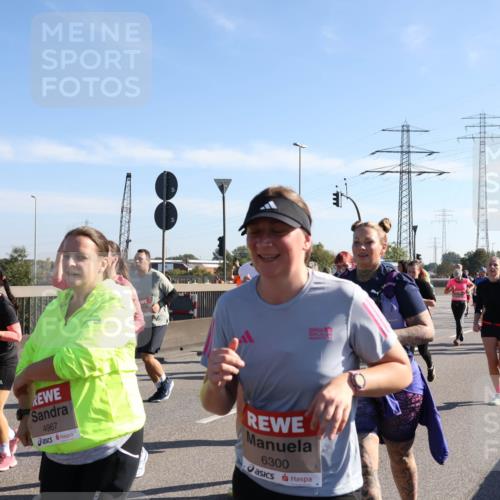 03.10.2025 - Köhlbrandbrückenlauf Julia Fischer http://msf.ph/oto/9002160 03.10.2025 12:19:26 Position 3 4967, 6300 meine-sportfotos.de