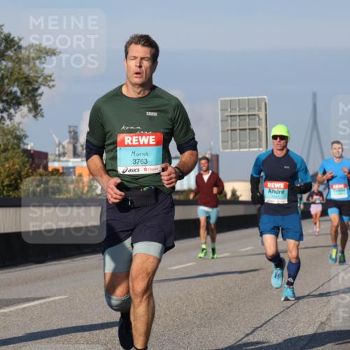 03.10.2025 - Köhlbrandbrückenlauf Luisa Fischer http://msf.ph/oto/9002163 03.10.2025 10:44:03 Position 3 3763, 1050 meine-sportfotos.de