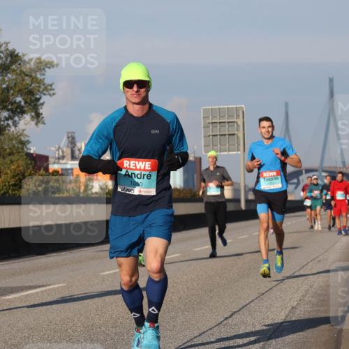 03.10.2025 - Köhlbrandbrückenlauf Luisa Fischer http://msf.ph/oto/9002192 03.10.2025 10:44:05 Position 3 3402, 1050 meine-sportfotos.de