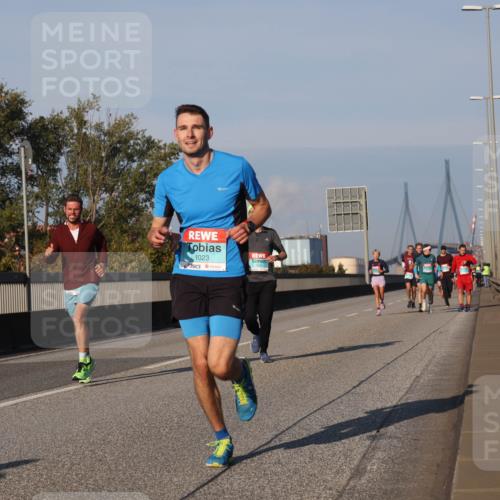 03.10.2025 - Köhlbrandbrückenlauf Luisa Fischer http://msf.ph/oto/9002244 03.10.2025 10:44:09 Position 3 1023 meine-sportfotos.de
