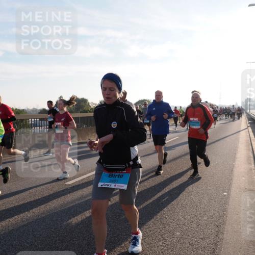 03.10.2025 - Köhlbrandbrückenlauf Fabian Wolf http://msf.ph/oto/9002348 03.10.2025 09:17:56 Position 3 800, 3493 meine-sportfotos.de