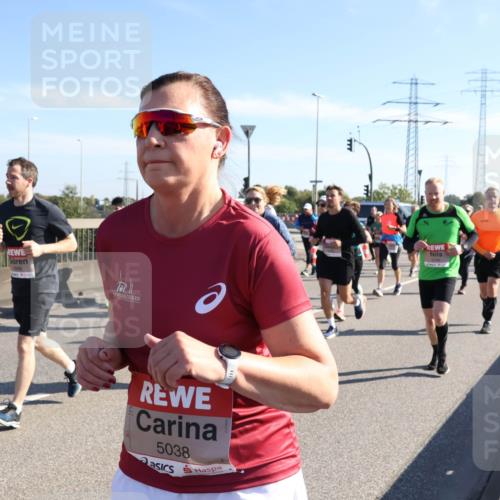 03.10.2025 - Köhlbrandbrückenlauf Julia Fischer http://msf.ph/oto/9002359 03.10.2025 12:19:54 Position 3 5038 meine-sportfotos.de