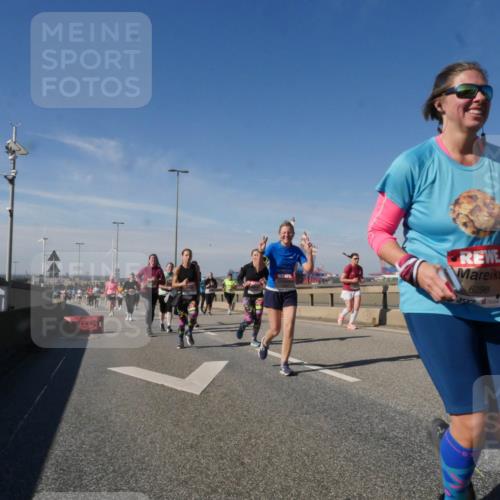 03.10.2025 - Köhlbrandbrückenlauf Matties Gatica Varas http://msf.ph/oto/9002383 03.10.2025 12:55:52 Position 2 6298 meine-sportfotos.de