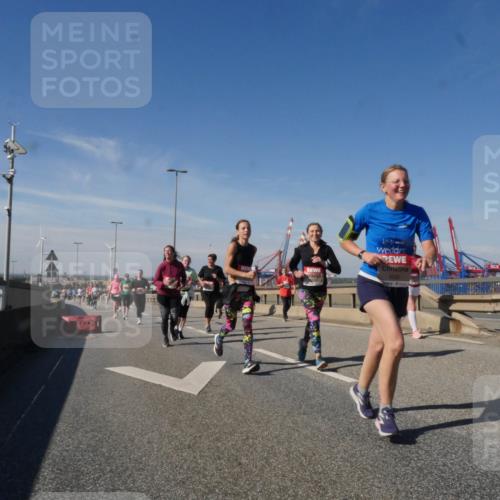 03.10.2025 - Köhlbrandbrückenlauf Matties Gatica Varas http://msf.ph/oto/9002400 03.10.2025 12:55:53 Position 2 5500 meine-sportfotos.de
