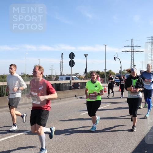 03.10.2025 - Köhlbrandbrückenlauf Julia Fischer http://msf.ph/oto/9002453 03.10.2025 12:20:05 Position 3 5483 meine-sportfotos.de