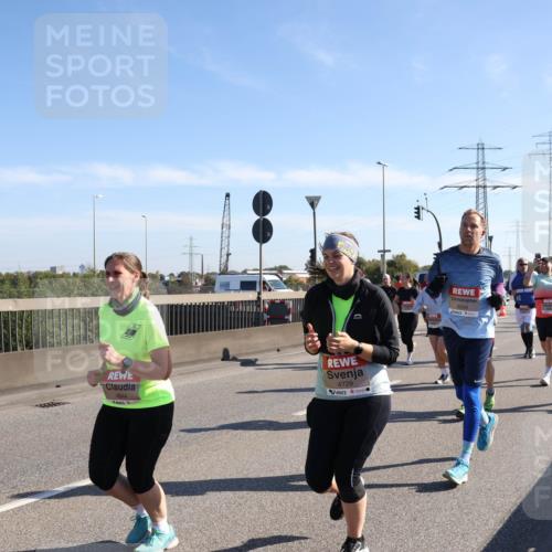 03.10.2025 - Köhlbrandbrückenlauf Julia Fischer http://msf.ph/oto/9002464 03.10.2025 12:20:06 Position 3 4844, 4729, 6028 meine-sportfotos.de