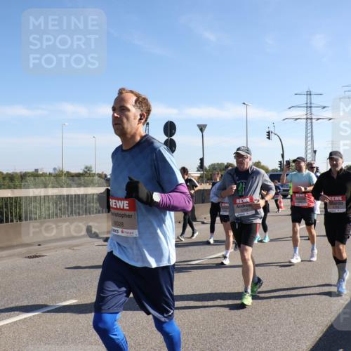 03.10.2025 - Köhlbrandbrückenlauf Julia Fischer http://msf.ph/oto/9002480 03.10.2025 12:20:07 Position 3 6028, 5758 meine-sportfotos.de