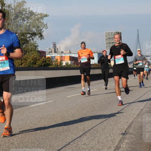 03.10.2025 - Köhlbrandbrückenlauf Luisa Fischer http://msf.ph/oto/9002546 03.10.2025 10:44:25 Position 3 3181, 3544 meine-sportfotos.de