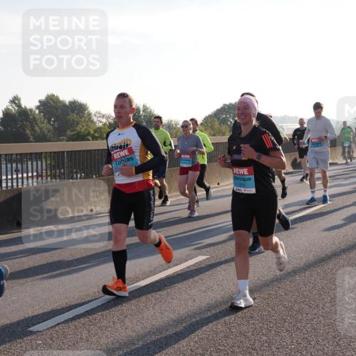 03.10.2025 - Köhlbrandbrückenlauf Fabian Wolf http://msf.ph/oto/9002570 03.10.2025 09:18:01 Position 3 381, 1, 1272 meine-sportfotos.de