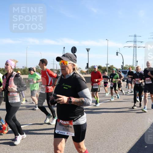 03.10.2025 - Köhlbrandbrückenlauf Julia Fischer http://msf.ph/oto/9002606 03.10.2025 12:20:28 Position 3 4702, 9, 6292 meine-sportfotos.de
