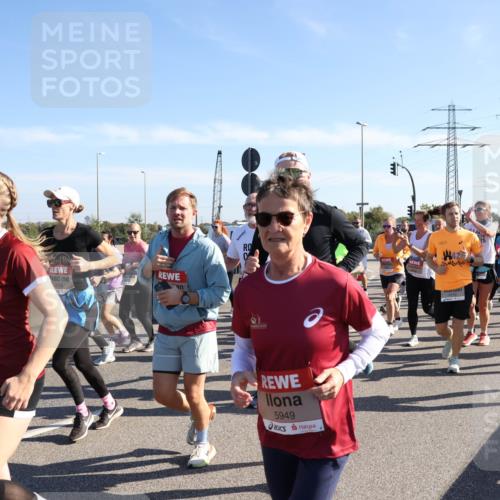 03.10.2025 - Köhlbrandbrückenlauf Julia Fischer http://msf.ph/oto/9002682 03.10.2025 12:20:36 Position 3 6768, 5949 meine-sportfotos.de