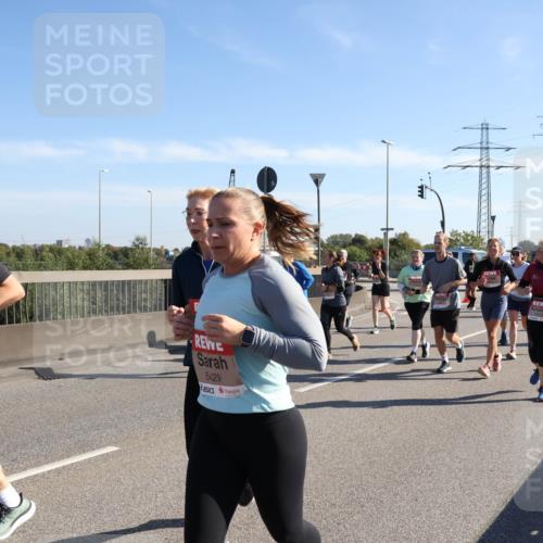 03.10.2025 - Köhlbrandbrückenlauf Julia Fischer http://msf.ph/oto/9002784 03.10.2025 12:20:43 Position 3 653, 5429 meine-sportfotos.de