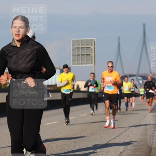 03.10.2025 - Köhlbrandbrückenlauf Luisa Fischer http://msf.ph/oto/9002836 03.10.2025 10:44:42 Position 3 3593, 520 meine-sportfotos.de