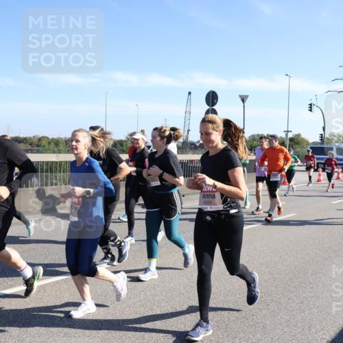 03.10.2025 - Köhlbrandbrückenlauf Julia Fischer http://msf.ph/oto/9002934 03.10.2025 12:21:06 Position 3 1780, 6289, 6050 meine-sportfotos.de